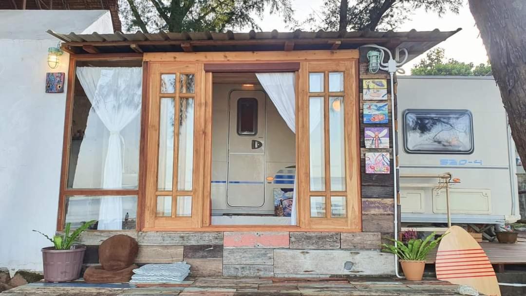 Maliblues Bed & Art Gallery Chumphon Exterior foto