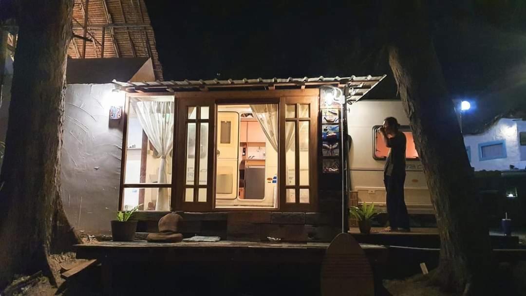 Maliblues Bed & Art Gallery Chumphon Exterior foto