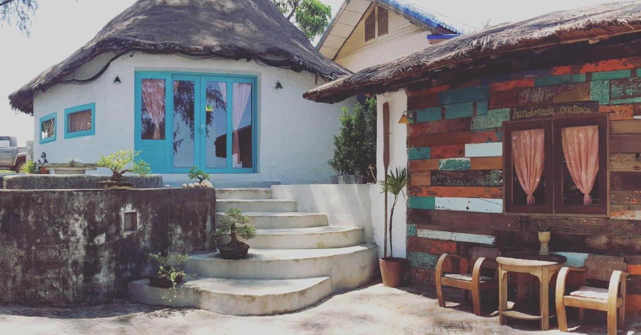 Maliblues Bed & Art Gallery Chumphon Exterior foto